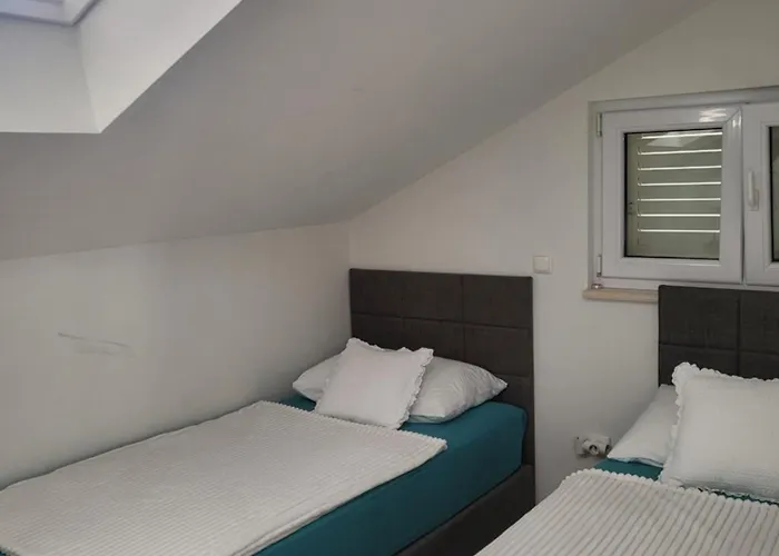 Апартаменти Spot *